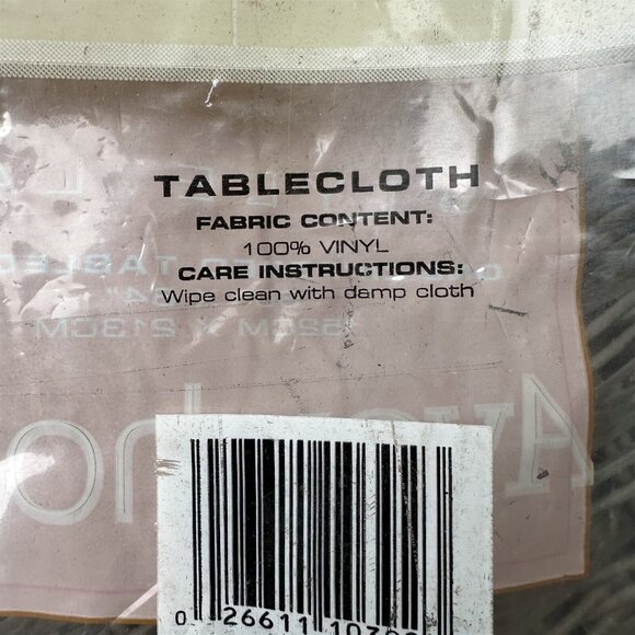 Avon Vinyl Tablecloth Cocktails Tiki Tropical 60 x 84 Umbrella Table - Picture 7 of 8